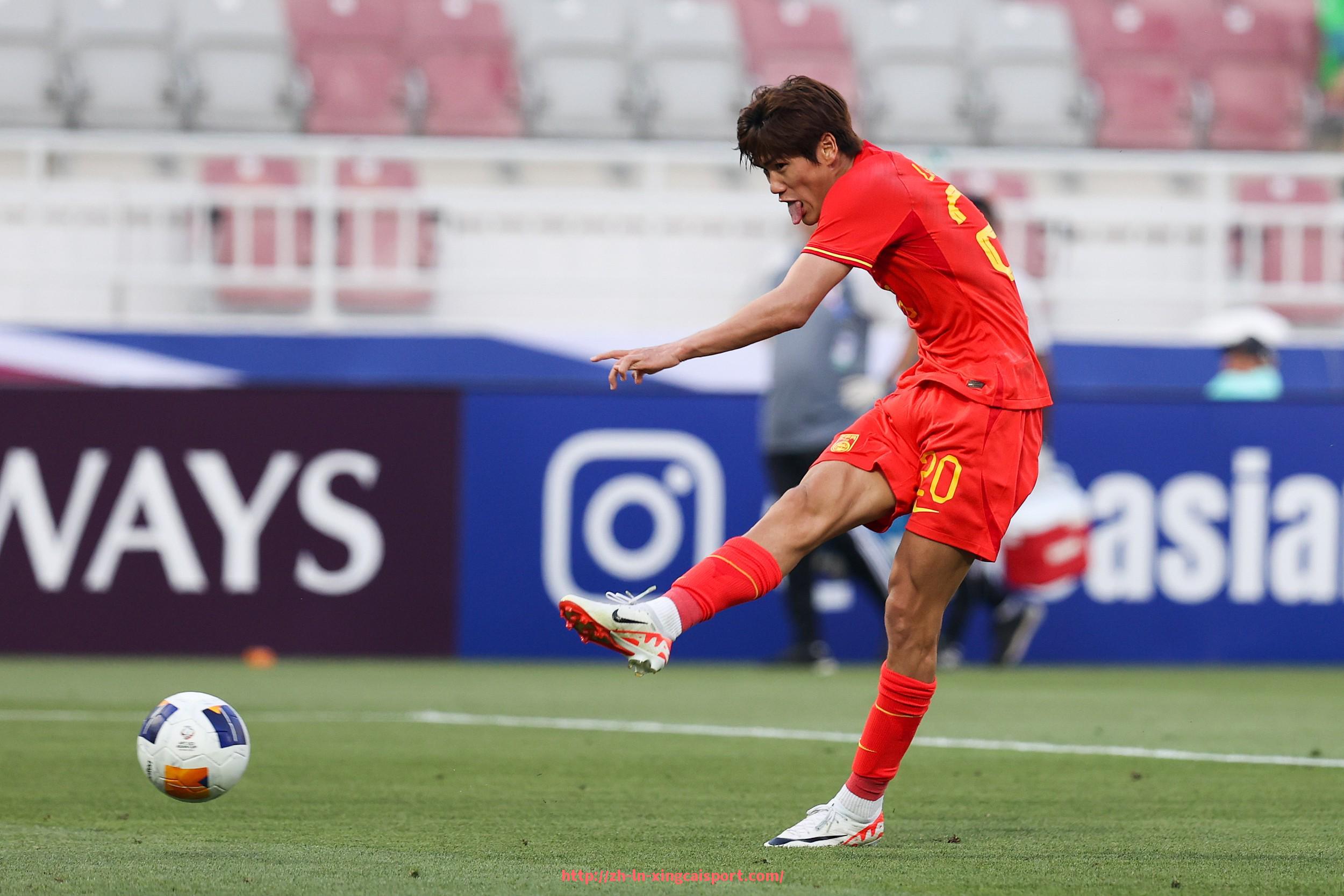 杏彩体育-华裔球员在英超联赛的现状与未来潜力