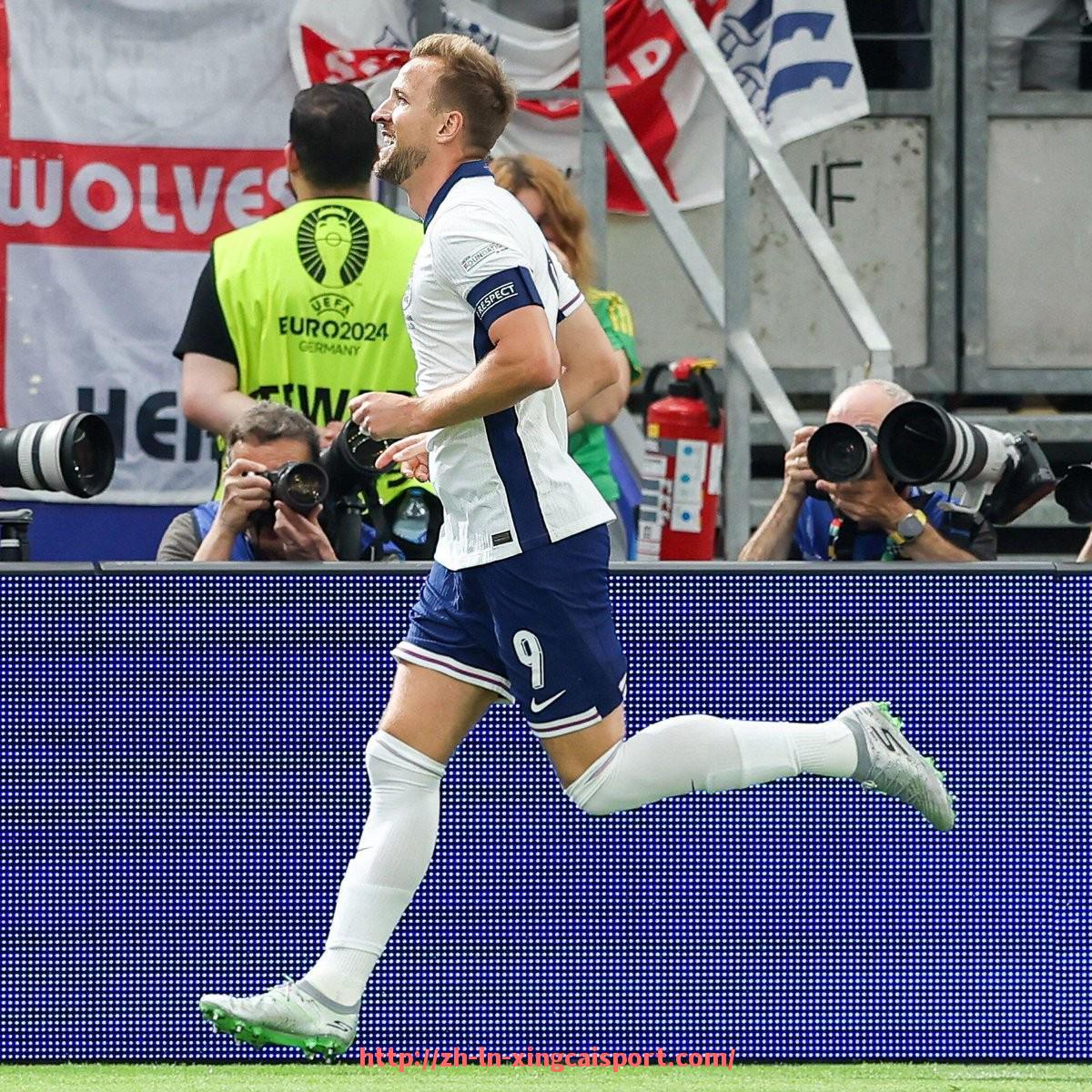 杏彩体育-法甲球队2024年战略布局及赛季目标实现情况分析